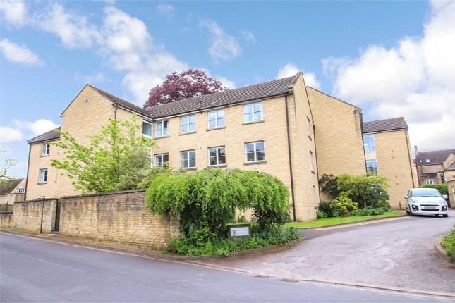 Thumbnail Flat for sale in Mullings Court, Cirencester