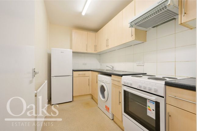 Hall Floor, 27, Canning Road, Surrey photo 4
