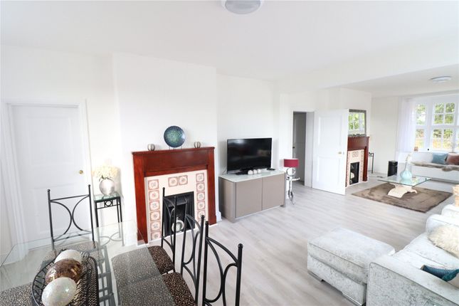 Shenley Lane, St Albans photo 2