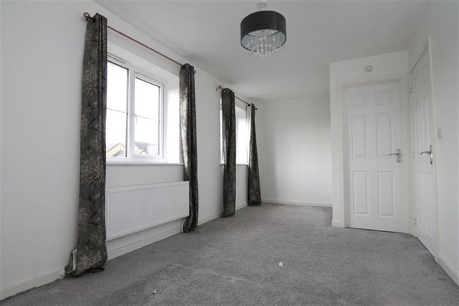 2, Wigby Close, Cottingham photo 3
