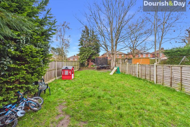 34 Craddock Road, Stafford photo 4