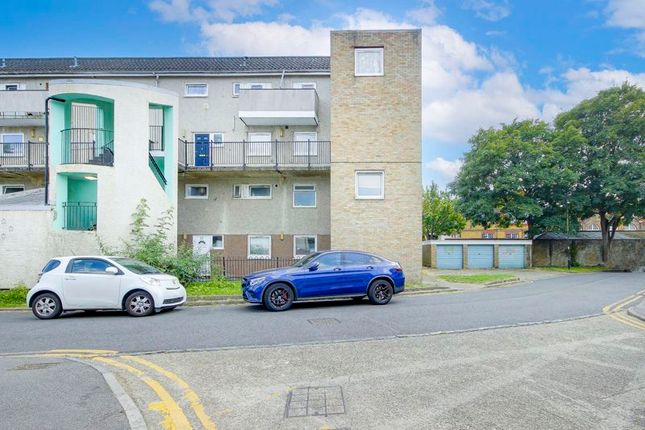 Thumbnail Maisonette for sale in Ermine Side, Enfield