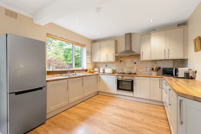 23, Elliot Park, Craiglockhart, Edinburgh photo 4