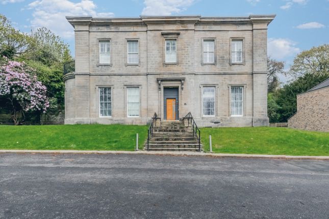A Cliff House, 8 Cliff Oaks, Fawcett Lane, Leeds photo 2