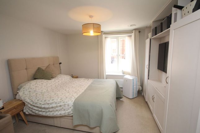 2, Teeling Court, Letchworth Garden City photo 3