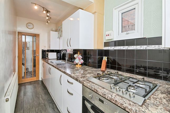 36, Radcliffe Drive, Derby photo 4