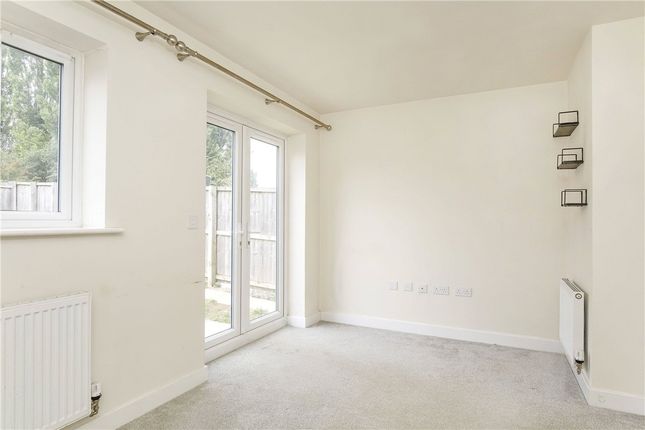 46, Heather Drive, West Yorkshire photo 4