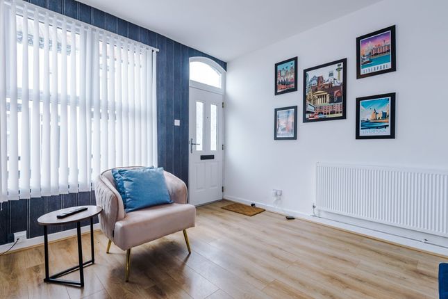 Flat to rent in Gorst Street, Liverpool