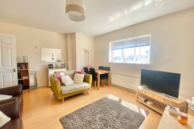 Flat 5, Bradford photo 4