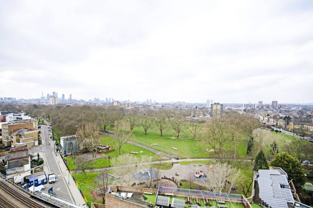 Martello Street, London Fields photo 3