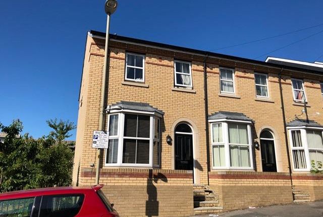 End terrace house to rent in Norwood Street, Scarborough