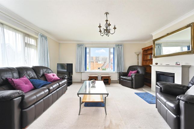 7, Thornbank Crescent, Bexhill-On-Sea photo 4
