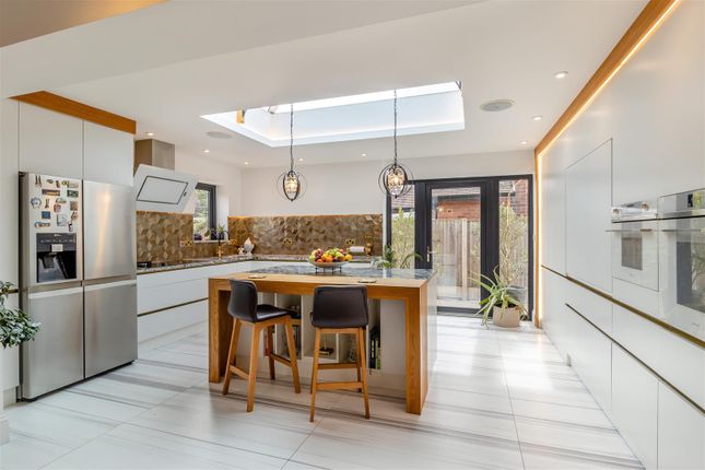 8620467-Interior05.Jpg