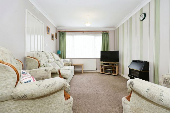 End terrace house for sale in Kettering Road North, Abington, Northampton