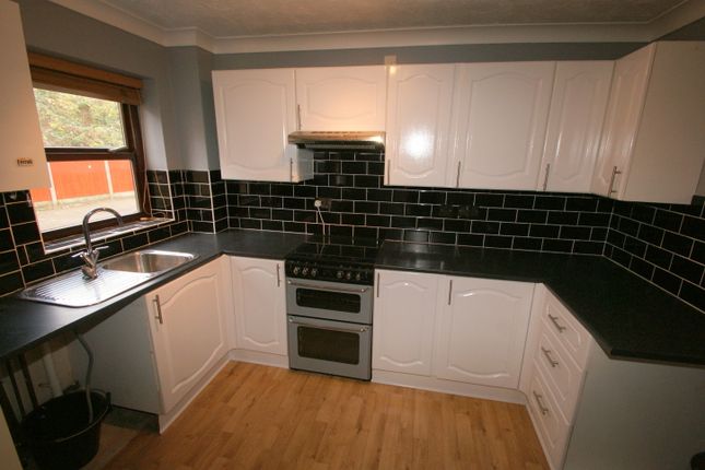 Somerset Court, Somerset Road, Walmer photo 5