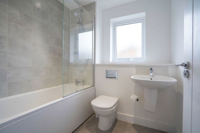 13, Amersham Street, Salford photo 3
