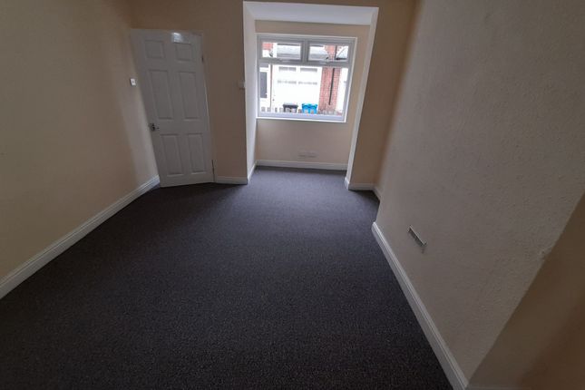 2 Cardigan Avenue Fenchurch Street, Hull photo 4