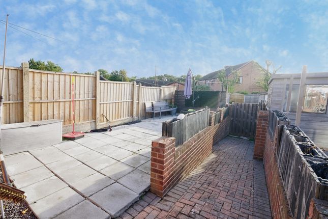 12, Cross Lane, BARNSLEY photo 4