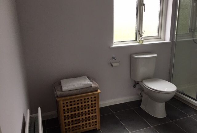 Shared accommodation to rent in Canterbury Road, Guildford