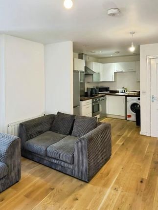 7, Altius Apartments, London photo 5