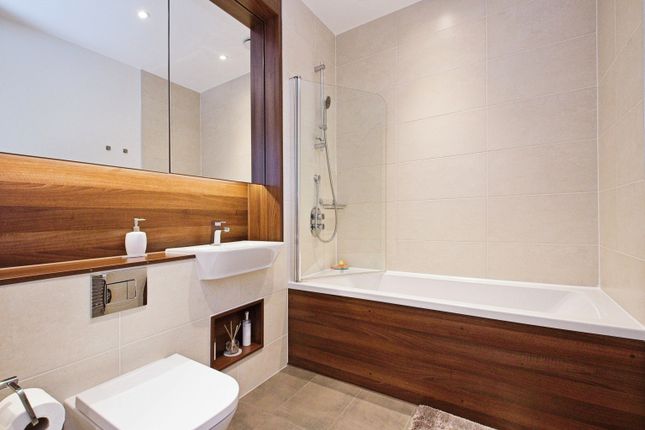 Flat for sale in Rennie Street, London