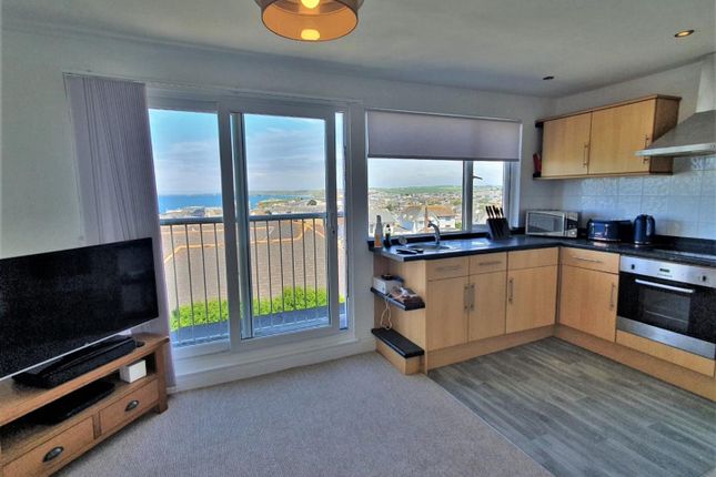 Flat 3, 10, Bay View Terrace, Cornwall photo 2