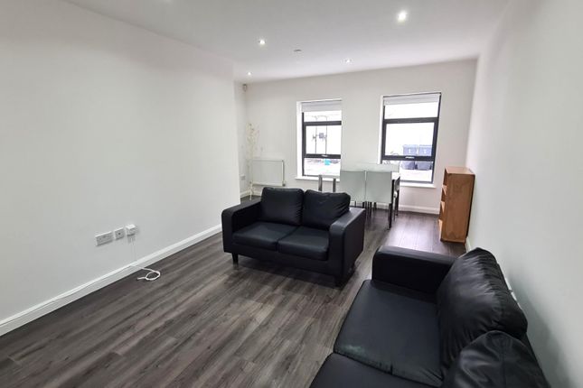 2, Homelink Terrace, Wood Green photo 2