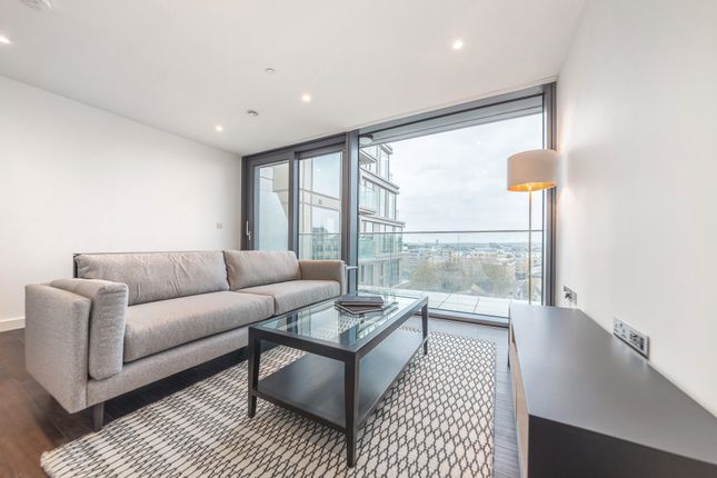 Flat to rent in Royal Mint Street, London