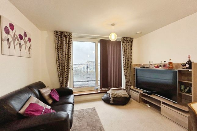 31, Pendeen House, Ferry Court, CARDIFF photo 4