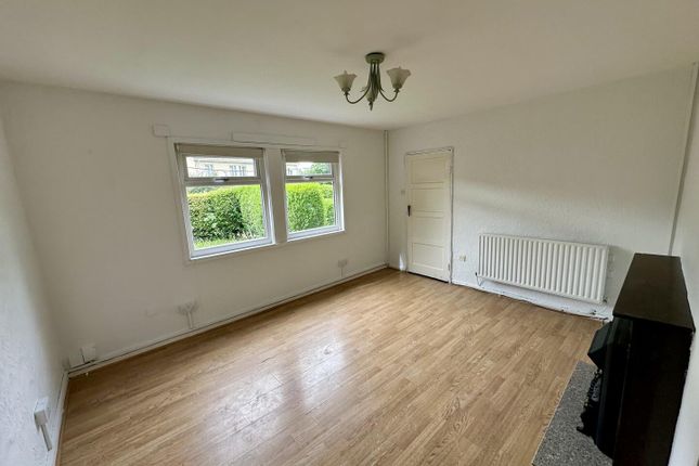 4, Thornby Walk, Manchester photo 5