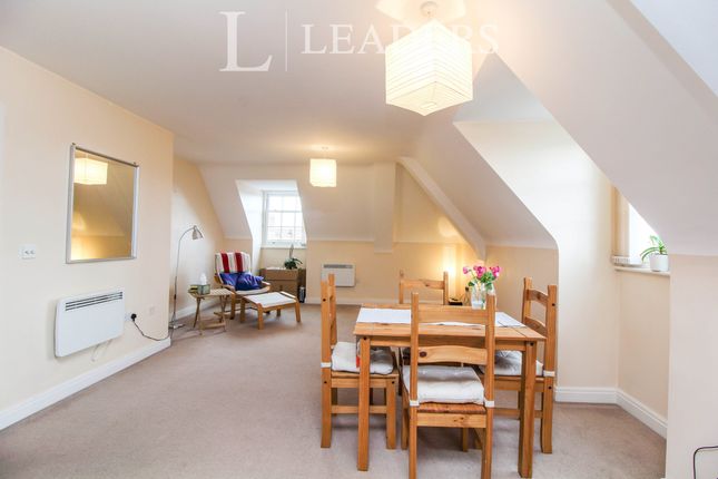 Pierpoint Court, Worcester photo 4