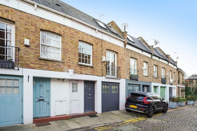 Thumbnail Mews house for sale in Royal Crescent Mews, London