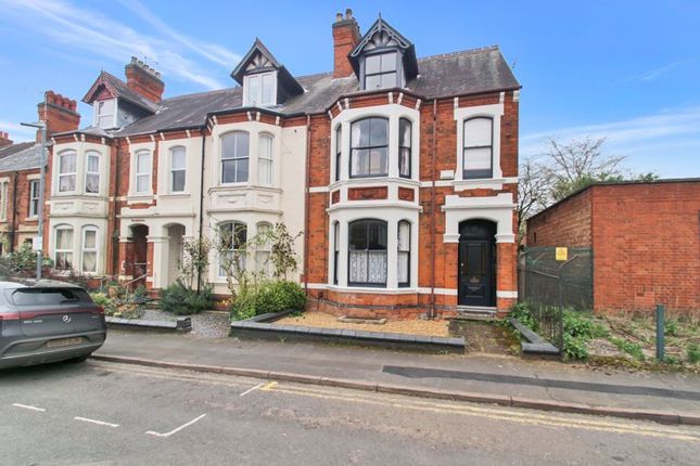 Thumbnail End terrace house for sale in Bath Street, Rugby