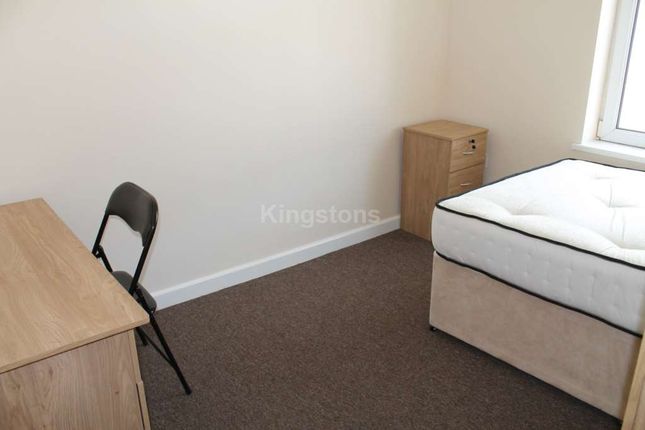 16, Fitzroy Street, Cardiff photo 4
