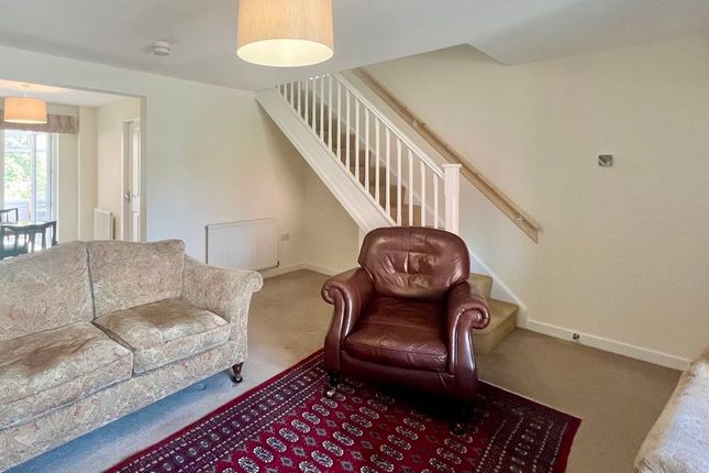 21, Kingfisher Way, Scunthorpe photo 3