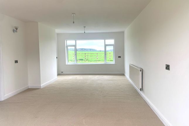 Briary View, Castle Lane, Madeley photo 3
