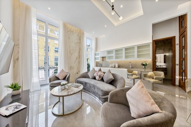 Flat 6, 91, Gloucester Place, London photo 2