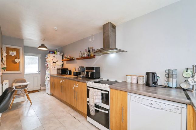12, Glen View, Dyfed photo 4