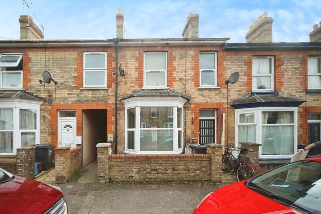 Flat for sale in Winchester Street, Taunton