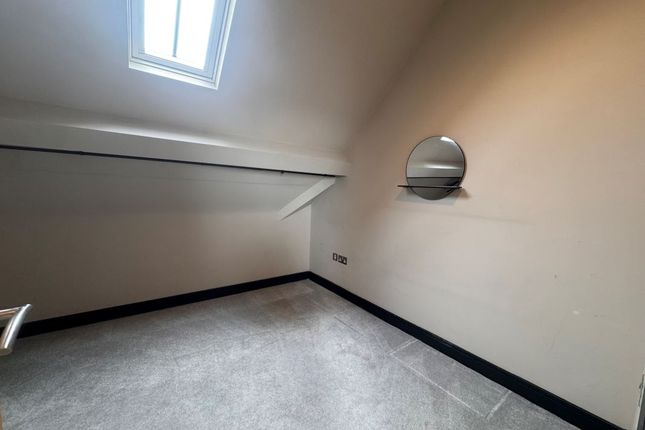 3, Gibson House Drive, Wallasey photo 5