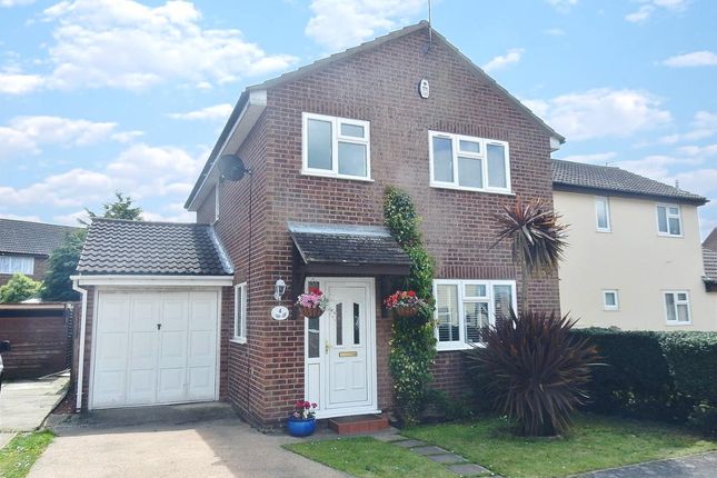 Thumbnail Semi-detached house to rent in Smythe Close, Clacton-On-Sea
