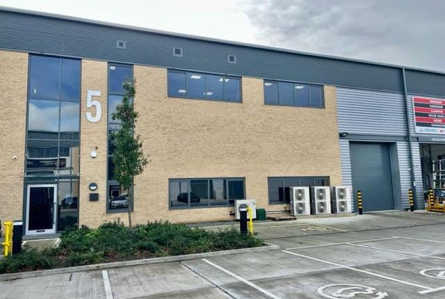 Light industrial to let in Wycombe Logistics Centre, Lincoln Road, Cressex Business Park, High Wycombe, Bucks