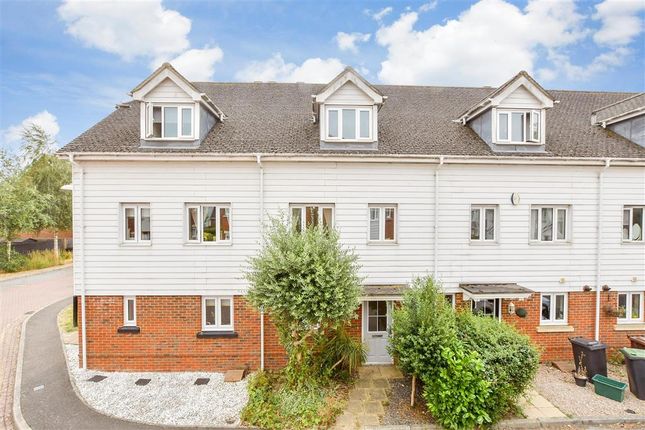 Thumbnail Town house for sale in Ingram Close, Larkfield, Kent