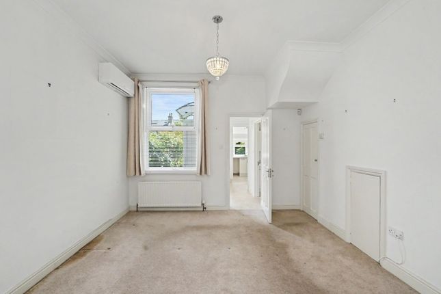16, Coleridge Road, London photo 4