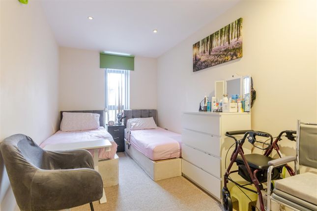 Flat 21, 533, Whippendell Road, Watford photo 4