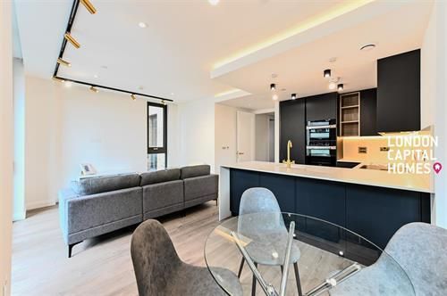 Thumbnail Flat to rent in Rm/304 Siena House, London