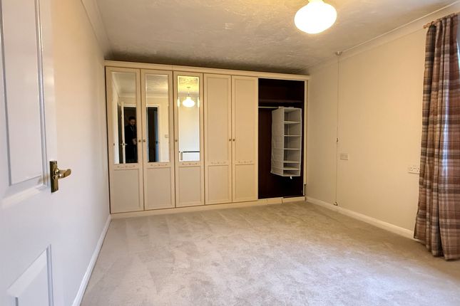 40, Hamilton Court, Leighton Buzzard photo 4