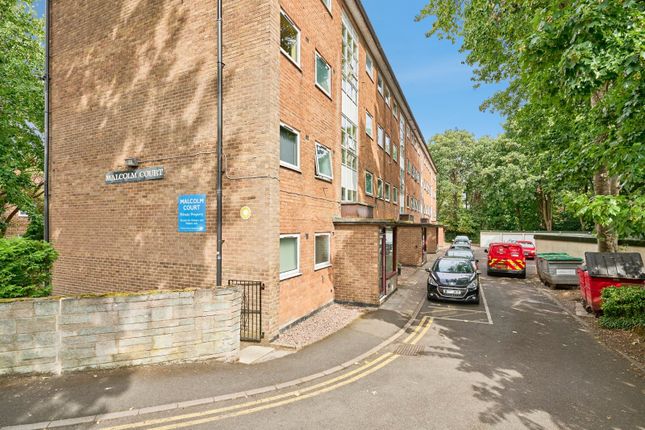 Flat 4 Malcolm Court,, Lower Vauxhall, West Midlands photo 2