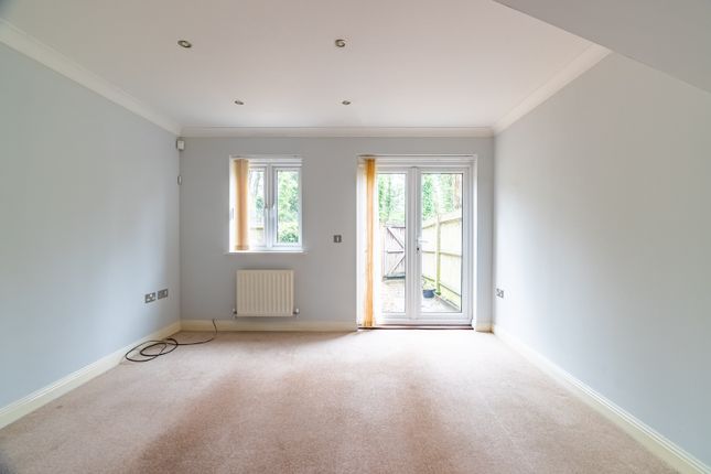 Terraced house to rent in Fullerton Close, Markyate, St. Albans, Hertfordshire