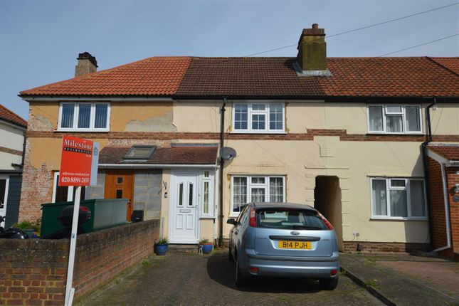 Thumbnail Terraced house for sale in Springfield Road, Twickenham